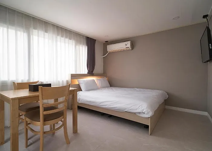 Jinsim House In Hongdea Apartamento Seúl
