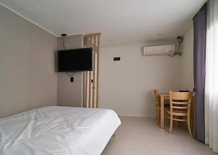 Jinsim House In Hongdea * Seúl