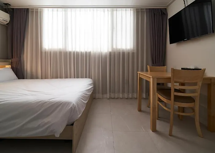 Jinsim House In Hongdea *