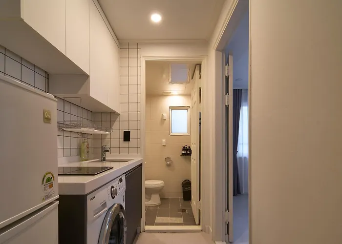 Apartamento Jinsim House In Hongdea Seúl